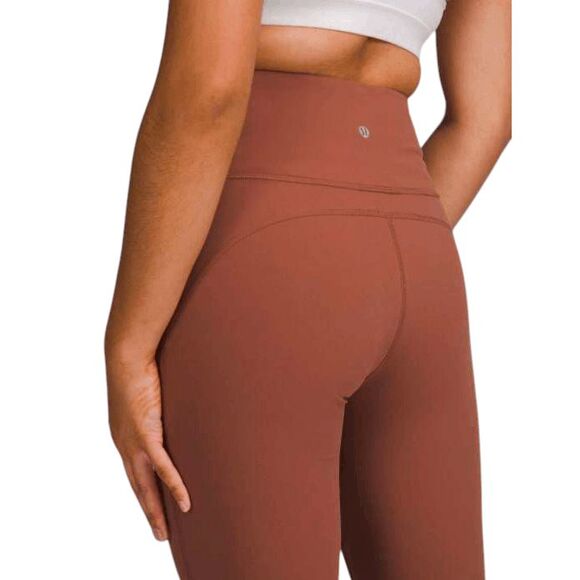 LULULEMON ATHLETICA Groove Super-High Rise Flared Pant Size 4 - Picture 4 of 6